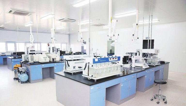 16413815686600317ZIk.jpg 百洋制药产品研发实验室-768x437.jpg